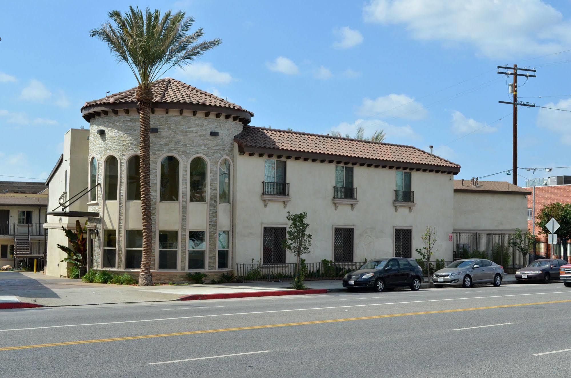 Tuscan Garden Inn Los Angeles Exterior photo