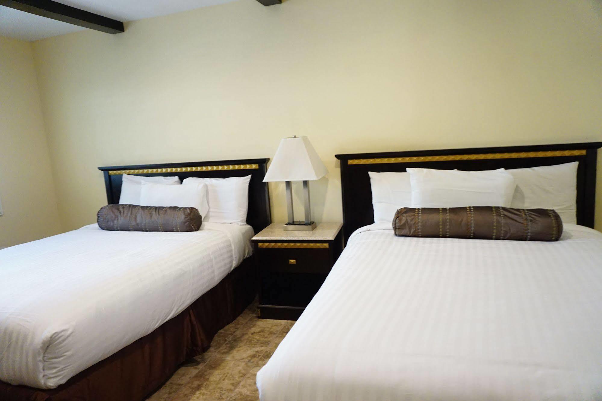 Tuscan Garden Inn Los Angeles Exterior photo
